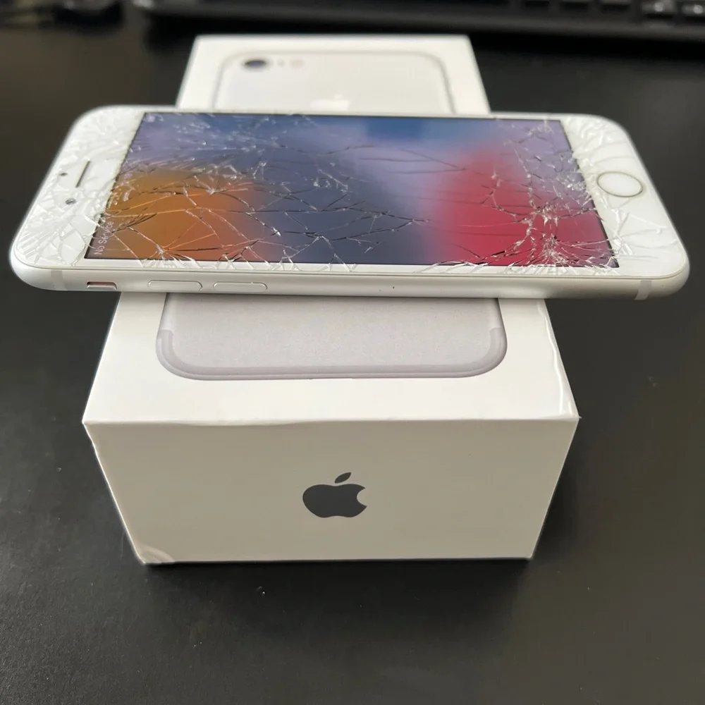 Apple glass cracked